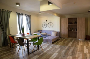  Athens Way Lofts  Афины